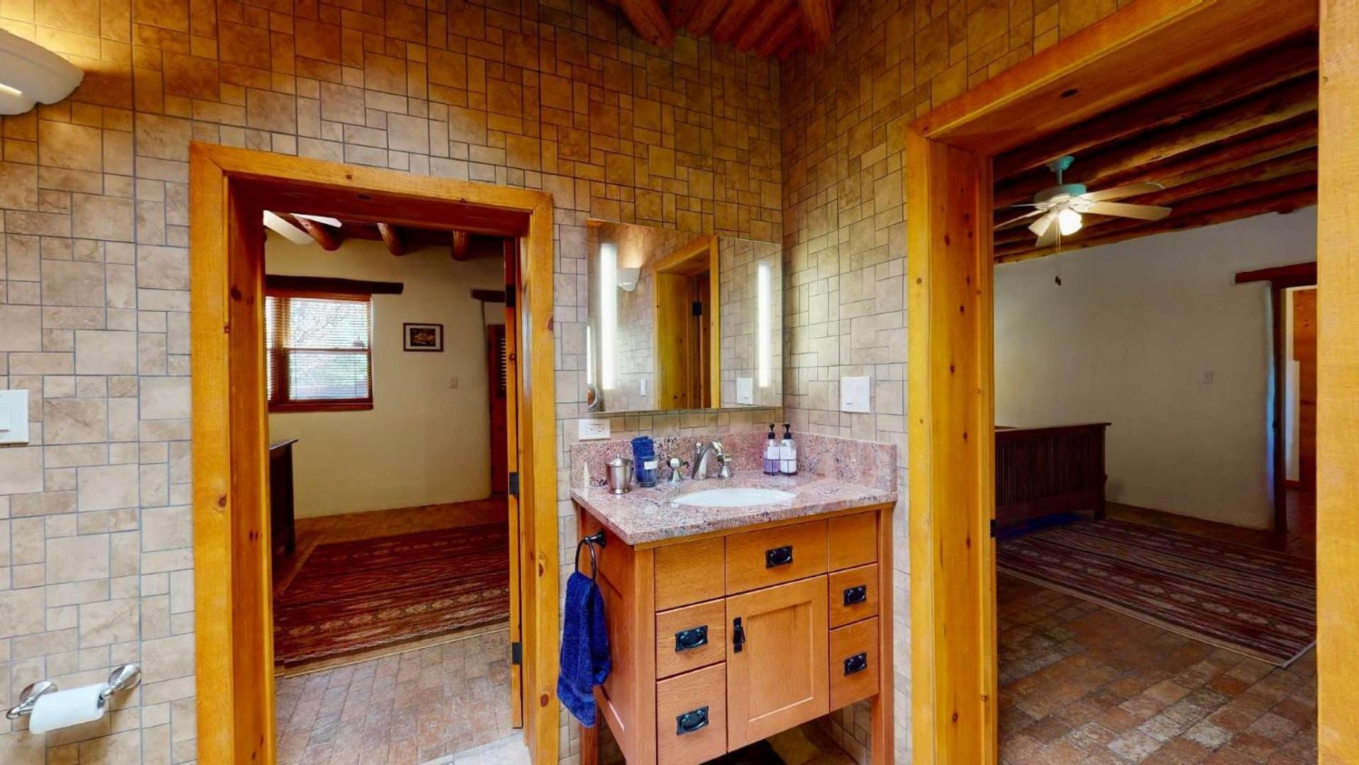 Red Mountain Manor Vineyard And Guesthouse Рио-Ранчо Номер фото